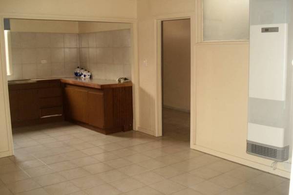 Well located period style home Picture 3