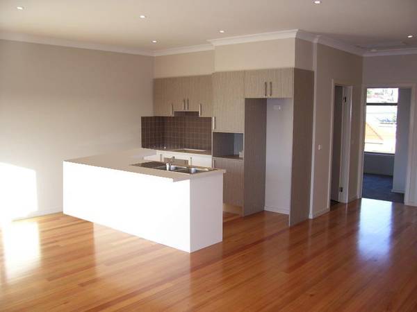 Brand new townhouse Picture 2