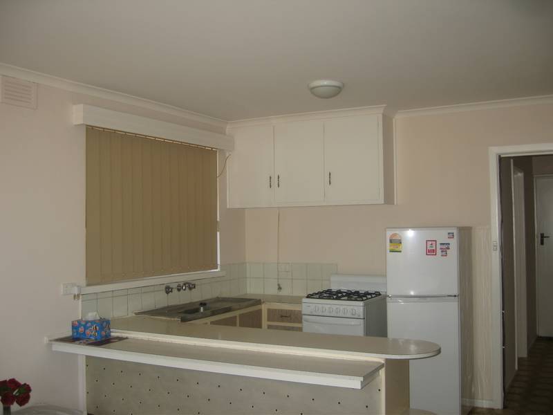 Ahead Of The Lot! Picture 2