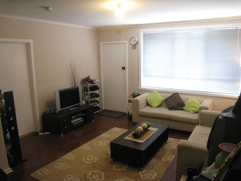 Step Inside & You'll Love It! Picture 3