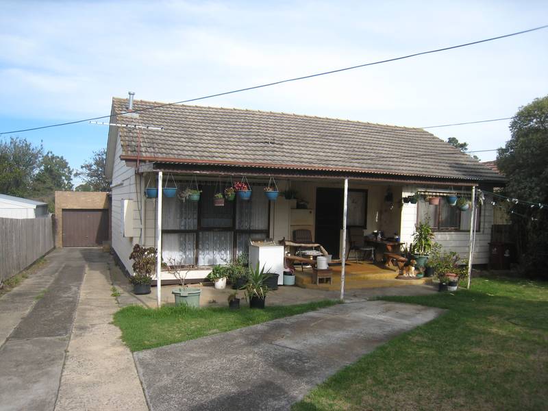 House and Granny Flat Picture 1