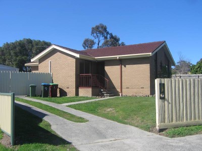 Large Block- Massive Garage! Picture