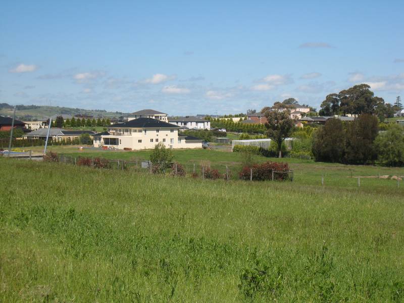 Executive Acre House Site! Picture 3