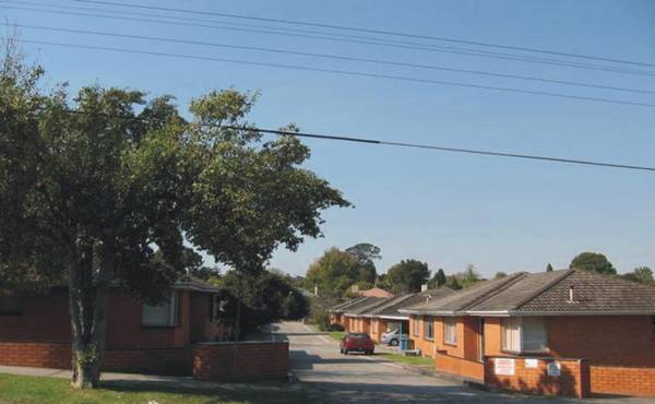 Exciting Location With Street Frontage Picture 3