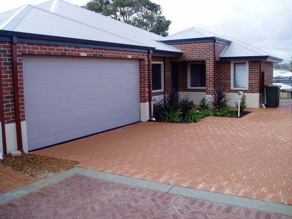 House to Share Picture 1