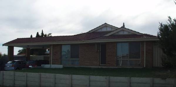 Neat Family Home Picture