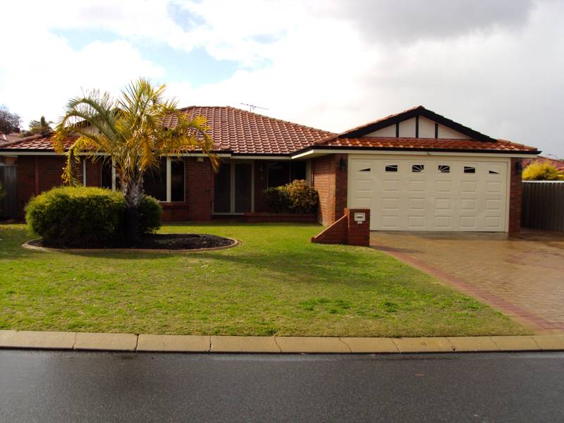 Beautifully Presented Home Picture 1