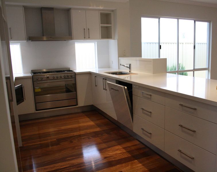 OPEN SAT 30th Jan.
2.30-3.15pm. Picture 1