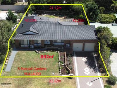 So Close To Beachfront. Picture So Close To Beachfront. Picture