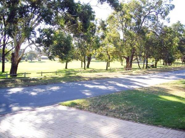 40K Price Reduction, Bring Your Offers Today!!! Picture 3