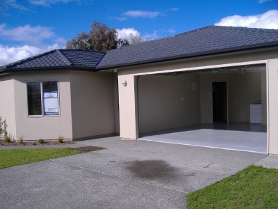 BRAND NEW
CHECK THE SCENT ?? Picture 1