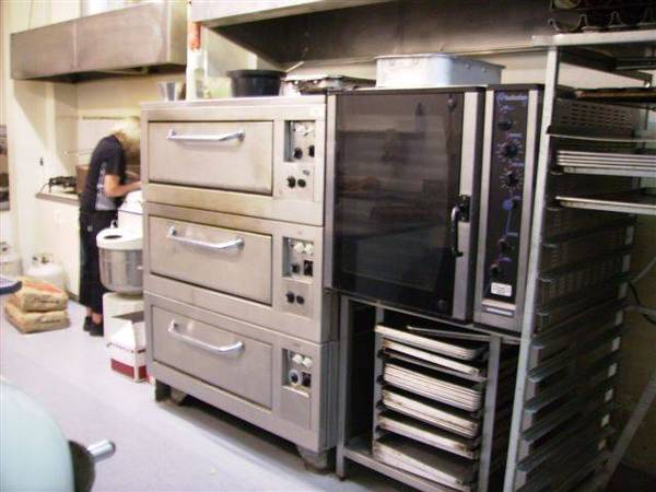 MID CITY BAKERY AND COFFEE HOUSE Picture 2