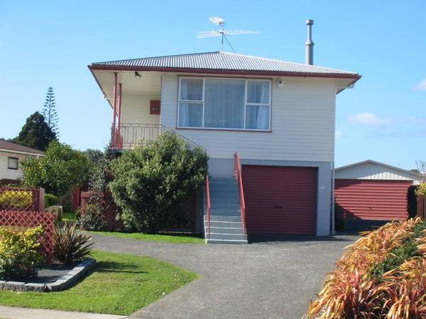 IMMACULATE HOME AND INCOME WEYMOUTH Picture 1