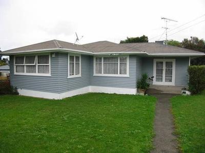 PEACEFUL AND LIVED IN Picture PEACEFUL AND LIVED IN Picture