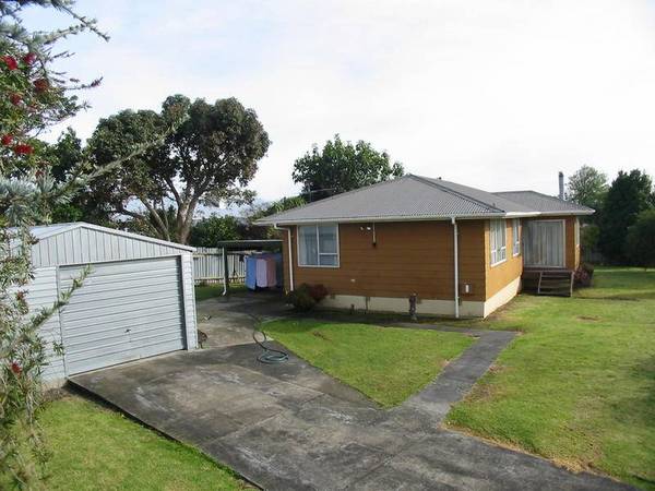 MANUREWA WEST Picture 1