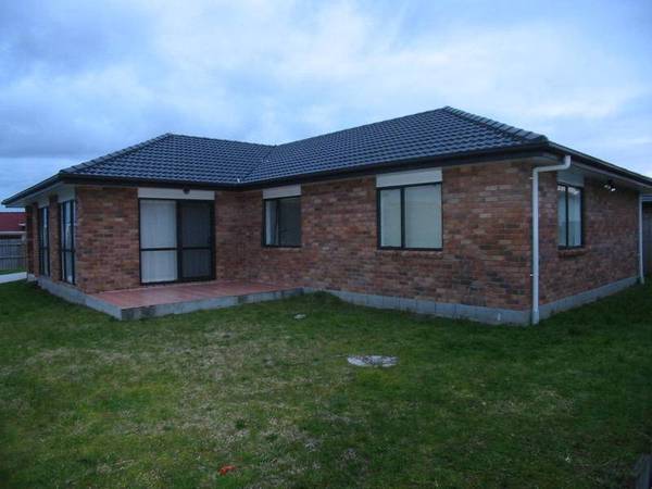 MANUREWA $499,000 Picture 2