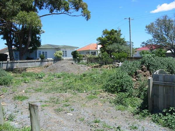 VACANT SECTION 502sqm Picture 2