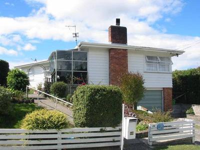 OVERSEAS OWNER SAYS PRESENT ALL OFFERS Picture OVERSEAS OWNER SAYS PRESENT ALL OFFERS Picture