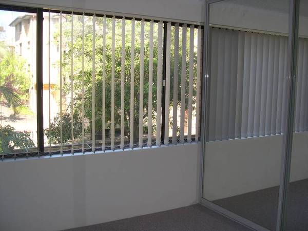 Recently Renovated - OFI Sat 4th Oct 10.30am Picture 2
