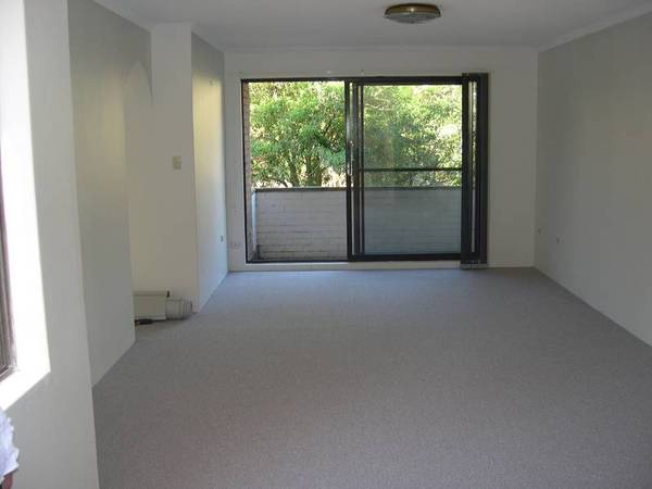 Recently Renovated - OFI Sat 4th Oct 10.30am Picture 1