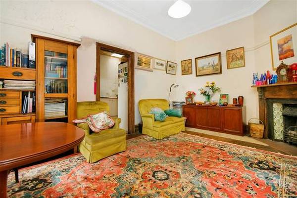 SOLD SOLD SOLD Picture