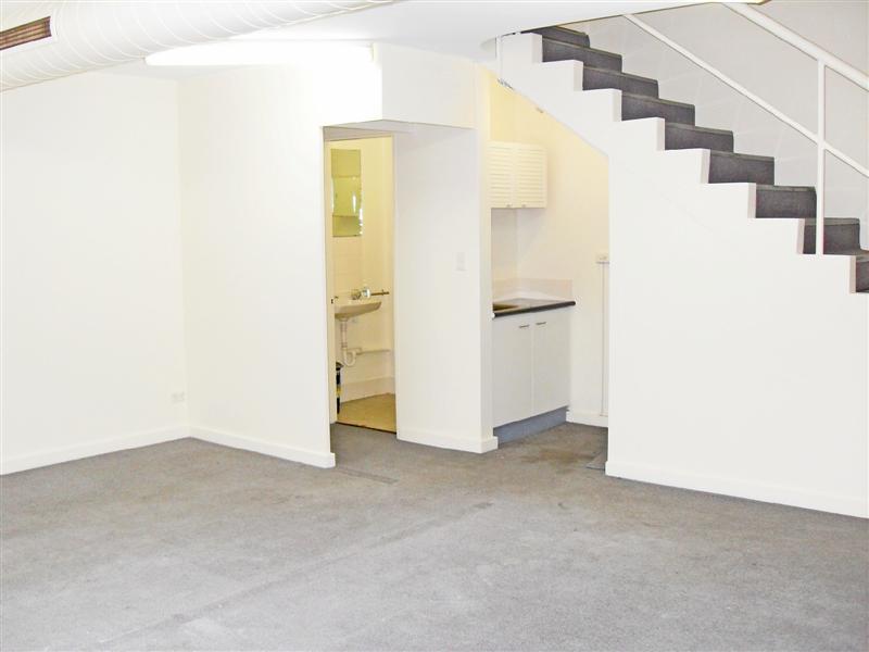 ONE YEAR RENT FREE!* Picture 3