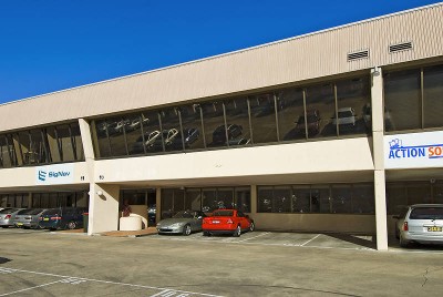 SHOWROOM/OFFICE FOR SALE & LEASE Picture SHOWROOM/OFFICE FOR SALE & LEASE Picture