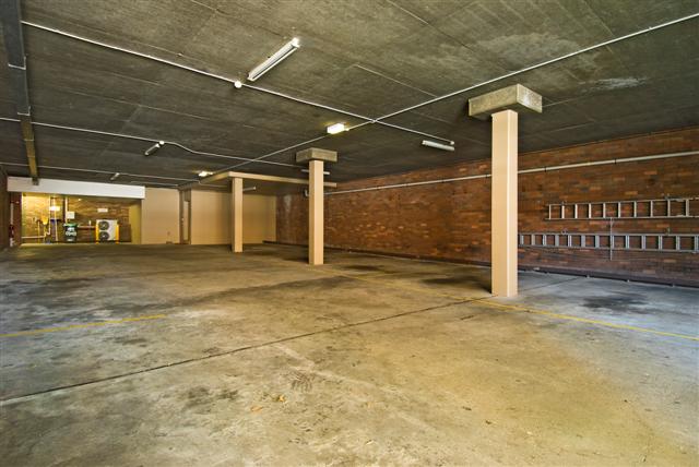 132SQM GROUND FLOOR SPACE Picture 3