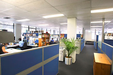 FULLY REFURBISHED SPACE! Picture 2