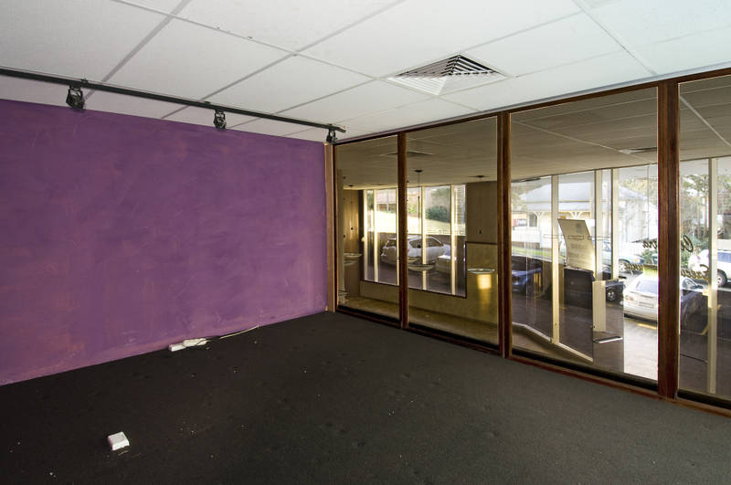 RESTAURANT OR RECEPTION CENTRE Picture 3