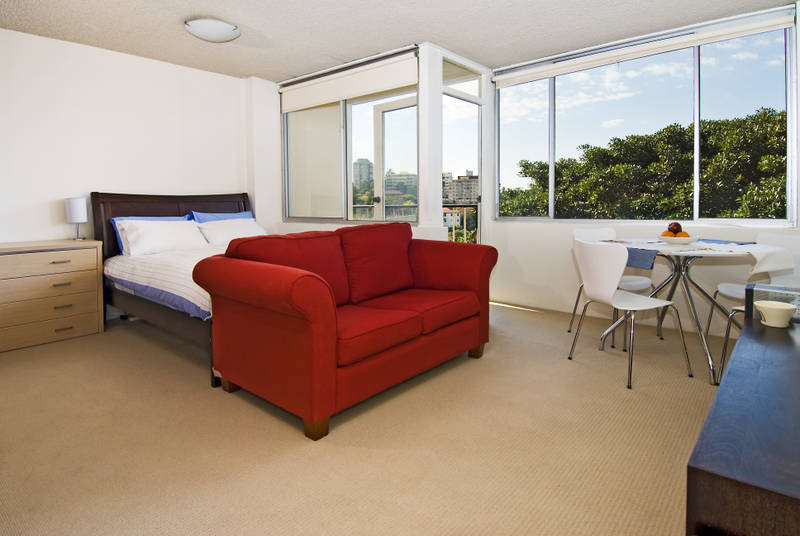 INVESTORS!!
FIRST HOME BUYERS!! Picture 2