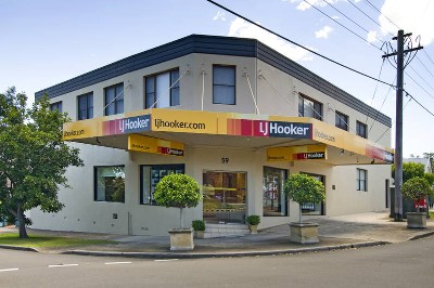 WHOLE GROUND FLOOR Picture