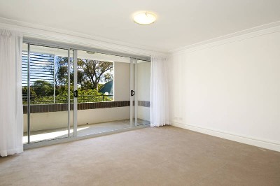 DYNAMITE! Picture DYNAMITE! Picture