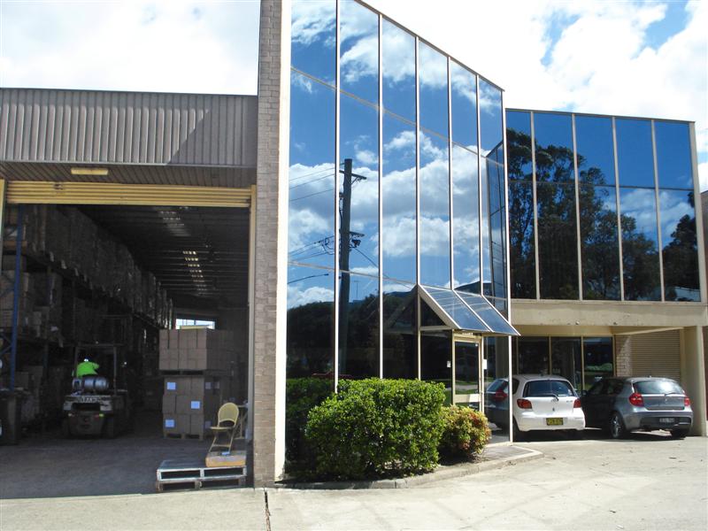 Factory Unit - Seven Hills Picture 1