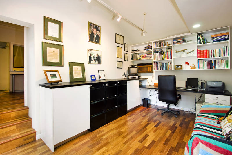 UNIQUE OPPORTUNITY Picture 1