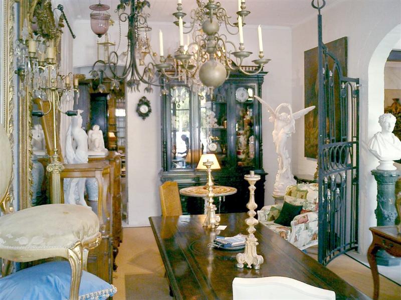 PRIME DESTINATION RETAIL Picture 3