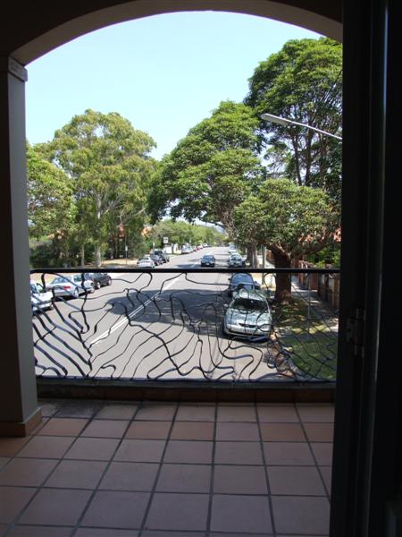 NEWLY REFURBISHED OFFICE Picture 1