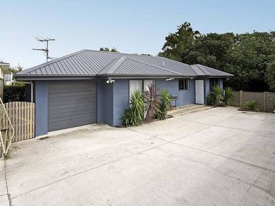 West Harbour Entry Picture West Harbour Entry Picture