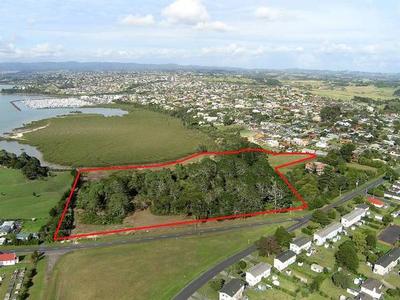 Value Maximization in one of the fastest growing areas in Auckland Picture