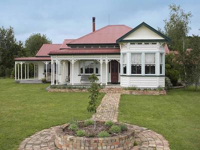 Looking for a lifestyle change? Picture Looking for a lifestyle change? Picture