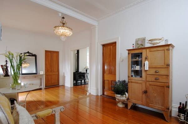 PEACE - PRIVACY - PRIVILEGE Picture 3