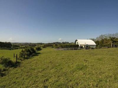 Discover Country Living With An Urban Twist Picture