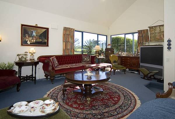 Discover Country Living With An Urban Twist Picture 3