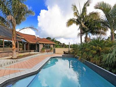 Endless Summer in Autumn Ave Picture Endless Summer in Autumn Ave Picture