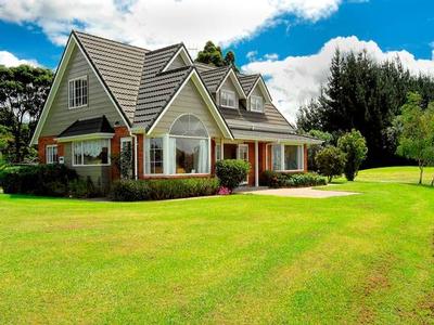 Opulence, Distinction & Character all Rolled Into One Picture Opulence, Distinction & Character all Rolled Into One Picture