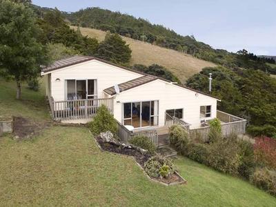 Want A Slice of the 'Good Life'? Picture Want A Slice of the 'Good Life'? Picture