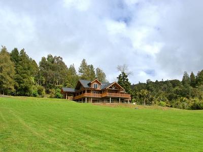 AN IRREPLACEABLE 22 ACRE LIFESTYLE HIDEAWAY Picture AN IRREPLACEABLE 22 ACRE LIFESTYLE HIDEAWAY Picture