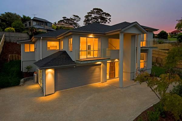 Brand Spanking New ...... Move On In! Picture 1