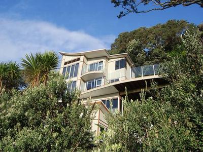 Could you be any closer? Picture