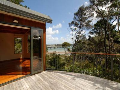 Executive Bargain With Sea Views Picture Executive Bargain With Sea Views Picture